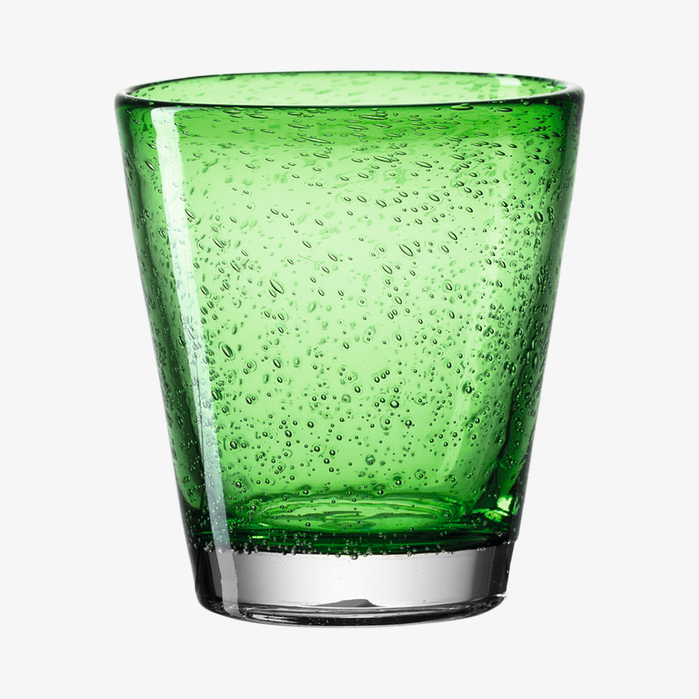 Haandlavede drikkeglas fra BURANO-serien faas i en moderne groen nuance.