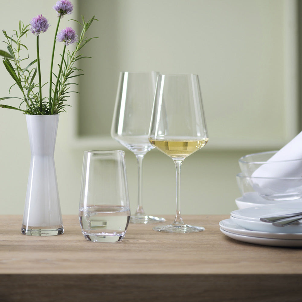 Puccini har roedvinsglas og hvidvinsglas i forskellige stoerrelser, saa de passer til alle hjem.