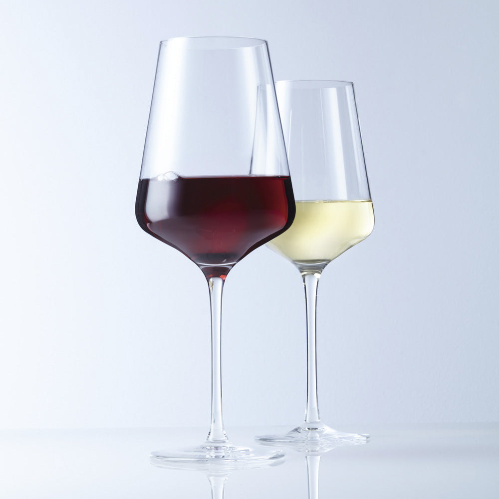 Puccini serien har en bred overflade der velegner sig til vine og kan optimere iltningen.